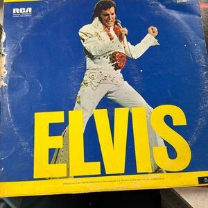 Elvis vinyl record
